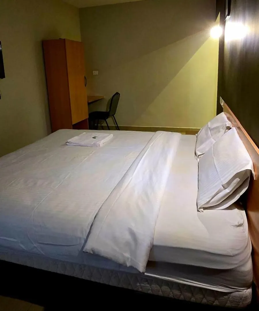 Kuzhiyar Grande Suite Kochi India